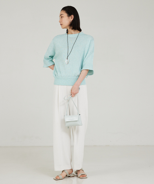 qualite(カリテ)の「ギマコットンクールネックニット(ニット/セーター・レディース・ベージュ/ライトブルー/オフホワイト/グレー/ブルー・フリー)」の7枚目の写真