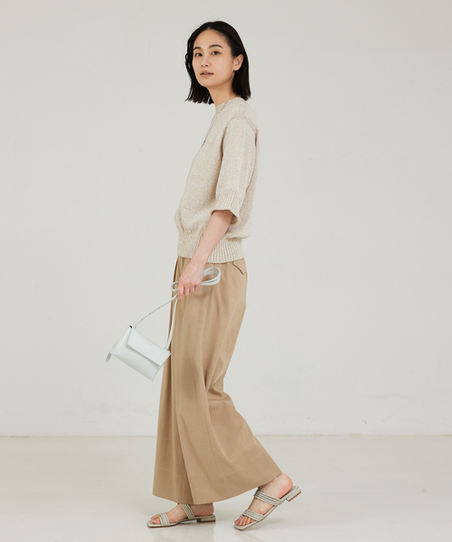 qualite(カリテ)の「ギマコットンクールネックニット(ニット/セーター・レディース・ベージュ/ライトブルー/オフホワイト/グレー/ブルー・フリー)」の17枚目の写真