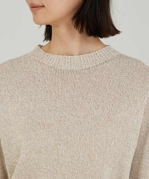 qualite(カリテ)の「ギマコットンクールネックニット(ニット/セーター・レディース・ベージュ/ライトブルー/オフホワイト/グレー/ブルー・フリー)」の14枚目の写真