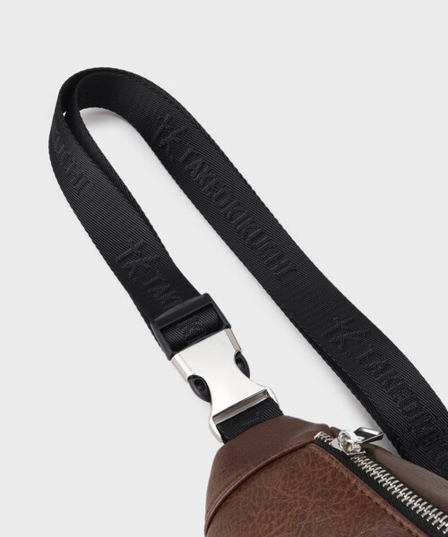 tk.TAKEO KIKUCHI（ティーケータケオキクチ）の「◆レザー調ミニウエストバッグ（ボディバッグ/ウエストポーチ・メンズ・ベージュ系4/ブラック系/ブラック系1/ダークブラウン/ブラック系4/ブラック系5/ブラック・00）」の11枚目の写真