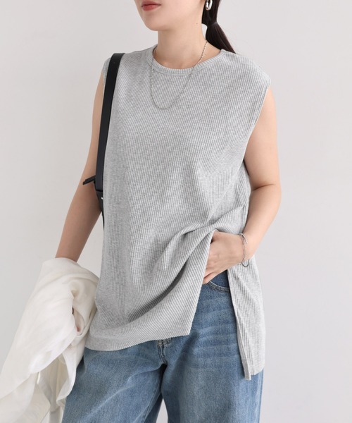 andme(アンドミー)の「【セルフカット】リブノースリーブトップス(Tシャツ/カットソー・レディース・スミクロ/キナリ/ネイビー/杢グレー/ブラック・M)」の9枚目の写真