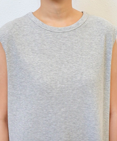 andme(アンドミー)の「【セルフカット】リブノースリーブトップス(Tシャツ/カットソー・レディース・スミクロ/キナリ/ネイビー/杢グレー/ブラック・M)」の22枚目の写真