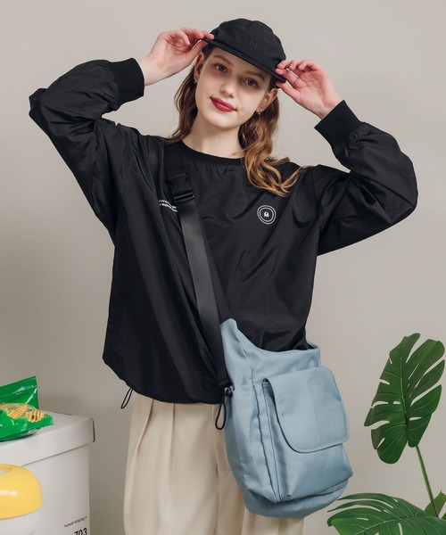MUHET(ミュエータ)の「ナイロンドロストトップス(その他トップス・レディース・カーキ/ブラック/ライトグレー・MEDIUM/X-LARGE)」の1枚目の写真