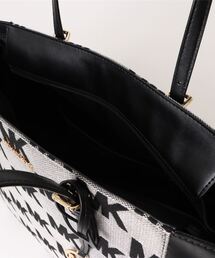 MICHAELKORS　GILLY ドローストリング トラベル トート ラージ MICHAEL KORS（マイケルコース）の「GILLY ドローストリング