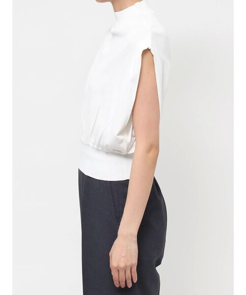 LAGUNAMOON(ラグナムーン)の「タックスリーブニットプルオーバー(ニット/セーター・レディース・ホワイト/ブラック/ブルー・FREE)」の5枚目の写真