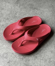 U.S. POLO ASSN.（ユーエスポロアッスン）の「【U.S. POLO ASSN.】超軽量！EVA素材クッションサンダル（サンダル）」