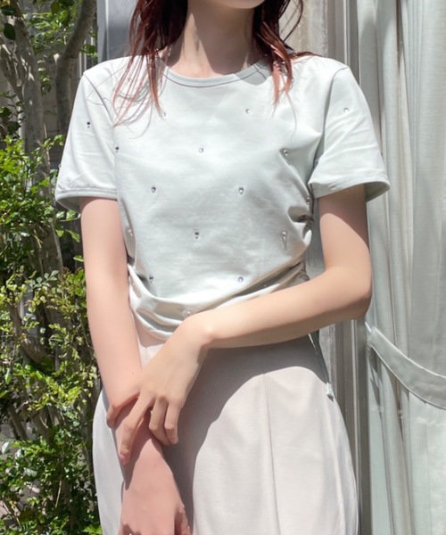 NOMAE(ノーマエ)の「ビジューサイドギャザーTシャツ(Tシャツ/カットソー・レディース・ホワイト/ブラック/ピンク/ライトグリーン/グリーン・FREE)」の5枚目の写真