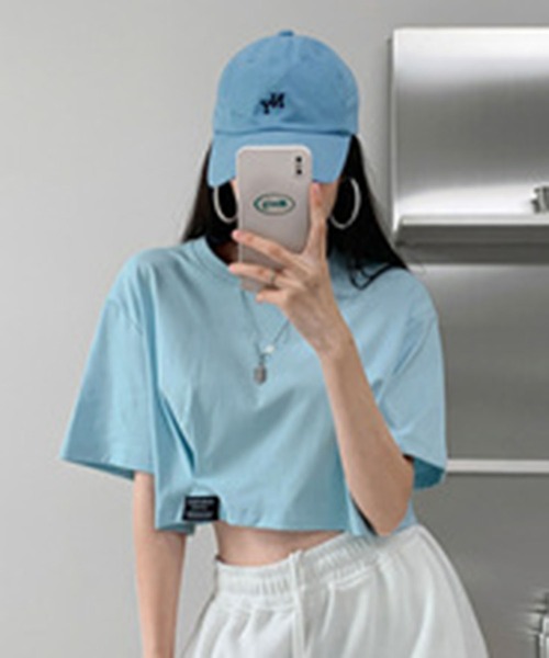 SHEPP(シープ)の「ロゴネーム付き ギャザー クロップドTシャツ(Tシャツ/カットソー・レディース・ホワイト/ブラック/サックスブルー/ブルー/グレー・F)」の4枚目の写真