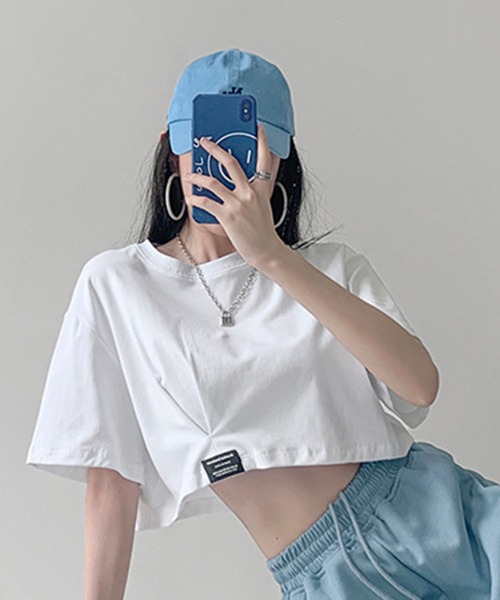 SHEPP(シープ)の「ロゴネーム付き ギャザー クロップドTシャツ(Tシャツ/カットソー・レディース・ホワイト/ブラック/サックスブルー/ブルー/グレー・F)」の6枚目の写真