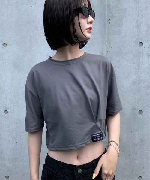 SHEPP(シープ)の「ロゴネーム付き ギャザー クロップドTシャツ(Tシャツ/カットソー・レディース・ホワイト/ブラック/サックスブルー/ブルー/グレー・F)」の21枚目の写真