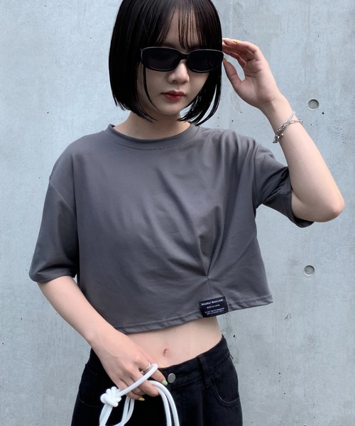 SHEPP(シープ)の「ロゴネーム付き ギャザー クロップドTシャツ(Tシャツ/カットソー・レディース・ホワイト/ブラック/サックスブルー/ブルー/グレー・F)」の20枚目の写真