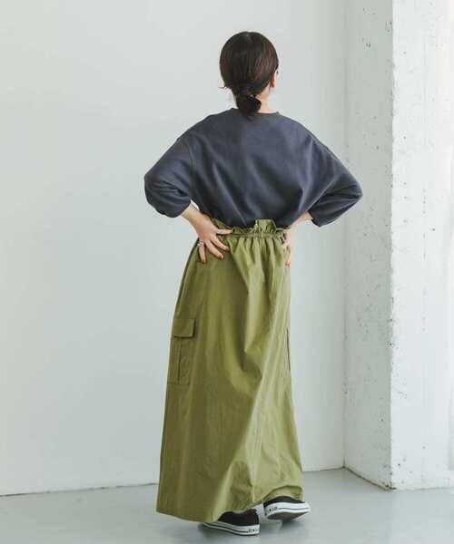 ITEMS URBANRESEARCH（アイテムズ アーバンリサーチ）の「ドロストカーゴスカート（スカート・レディース・ブラック/カーキ・FREE）」の12枚目の写真