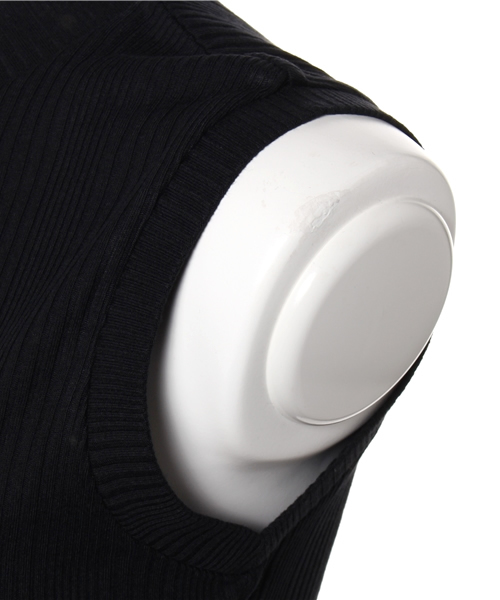 AZUL by moussy（アズールバイマウジー）の「ランダムテレコクルーノースリPO（タンクトップ・レディース・カーキ/ブラック/レッド系その他/キャメル/ダークネイビー/ホワイト系その他・MEDIUM/SMALL/LARGE/X-LARGE）」の9枚目の写真