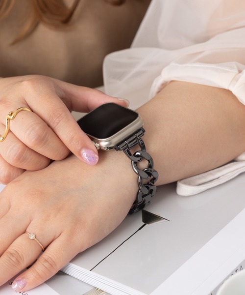 emonique(エモニーク)の「Apple Watch バンド スマートウォッチバンド 合金【38/40/41/42/44/45/49mm対応】(デジタル腕時計・レディース・ピンクゴールド/ゴールド/ブラック/シルバー・38/42)」の1枚目の写真