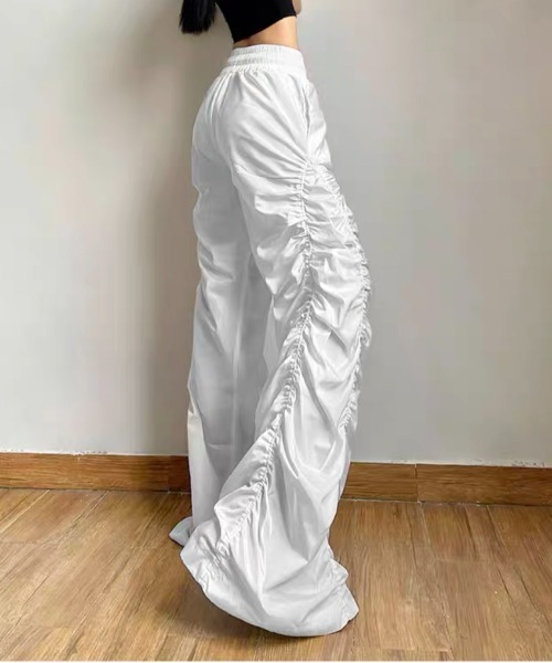 .KOM（ドットコム）の「『.KOM/ドットケーオーエム』シャーリングワイドパンツ【Y】【CN】（その他パンツ・レディース・ホワイト/ブラック・S）」の9枚目の写真