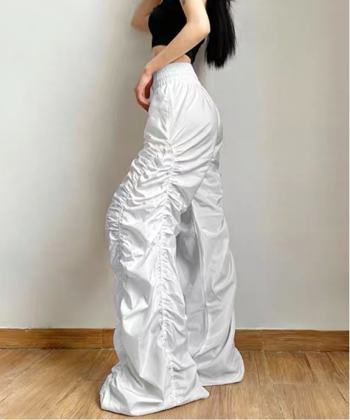 .KOM（ドットコム）の「『.KOM/ドットケーオーエム』シャーリングワイドパンツ【Y】【CN】（その他パンツ・レディース・ホワイト/ブラック・S）」の8枚目の写真