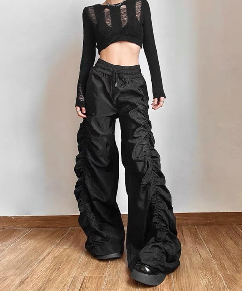 .KOM（ドットコム）の「『.KOM/ドットケーオーエム』シャーリングワイドパンツ【Y】【CN】（その他パンツ・レディース・ホワイト/ブラック・S）」の4枚目の写真