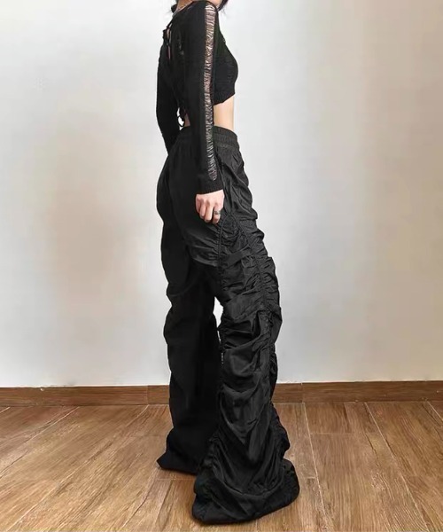 .KOM（ドットコム）の「『.KOM/ドットケーオーエム』シャーリングワイドパンツ【Y】【CN】（その他パンツ・レディース・ホワイト/ブラック・S）」の6枚目の写真