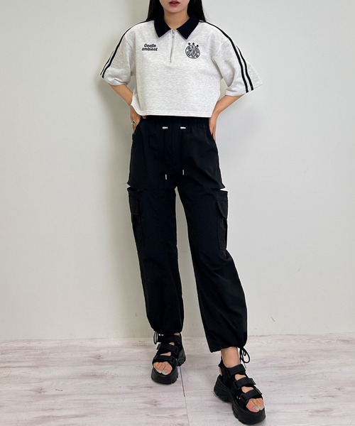 INGNI（イング）の「ハーフZIP袖ラインダブルロゴトップス（スウェット・レディース・ブラック/オフホワイト/オートミール・M）」の11枚目の写真