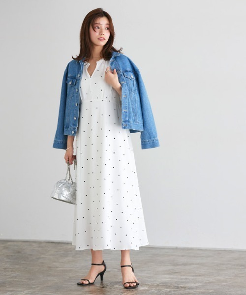 Pierrot（ピエロ）の「リップルドットフレアワンピース（ワンピース・レディース・ブラック/オフホワイト・PM/M/L）」の7枚目の写真