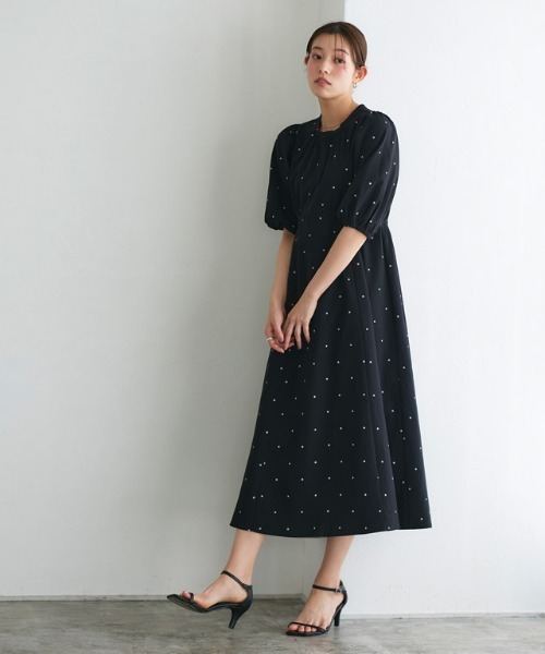 Pierrot（ピエロ）の「リップルドットフレアワンピース（ワンピース・レディース・ブラック/オフホワイト・PM/M/L）」の20枚目の写真