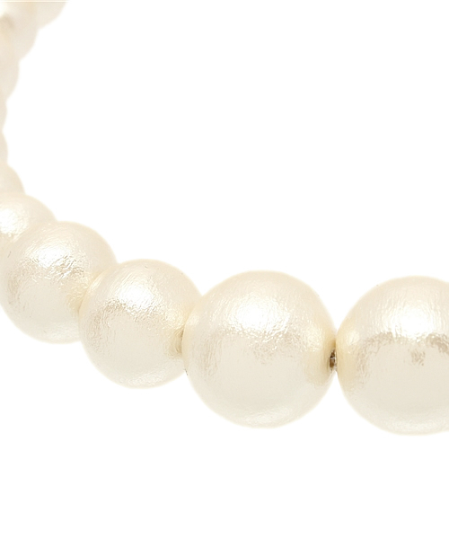 BAYFLOW(ベイフロー)の「BAYFLOW/コットンパールショートネックレス(ネックレス・レディース・ホワイト・FREE)」の2枚目の写真