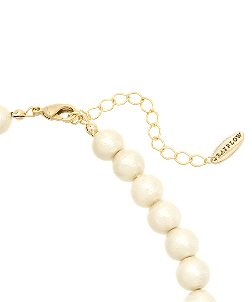 BAYFLOW(ベイフロー)の「BAYFLOW/コットンパールショートネックレス(ネックレス・レディース・ホワイト・FREE)」の3枚目の写真