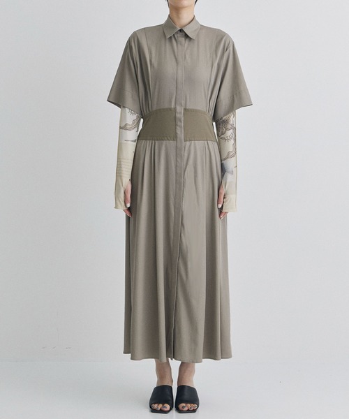 STUDIOUS（ステュディオス）の「【STUDIOUS/ステュディオス】コルセットディティールシャツドレス/ウエストマーク/フィット＆フレア（ワンピース・レディース・ネイビー/グレイッシュベージュ/ブラック・2/1）」の4枚目の写真