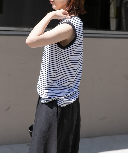 FORK&SPOON(フォークアンドスプーン)の「FORK&SPOON ノースリーブTシャツ(Tシャツ/カットソー・レディース・ブラック/オフホワイト/ホワイト系その他・1)」の5枚目の写真