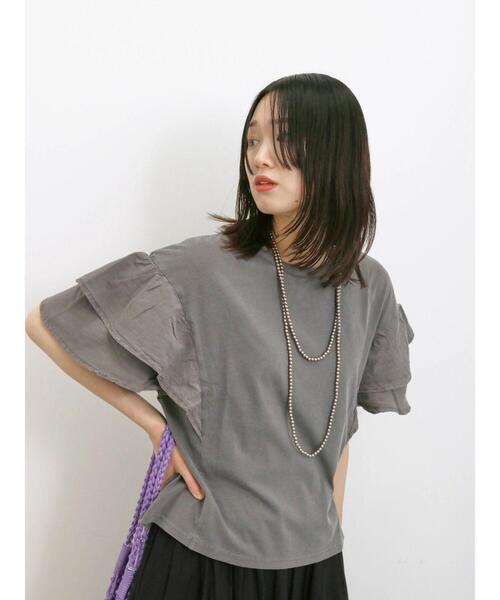 Samansa Mos2 blue(サマンサモスモスブルー)の「ピグメントフリルプルオーバー(Tシャツ/カットソー・レディース・ブルー/チャコールグレー/グリーン・F)」の7枚目の写真