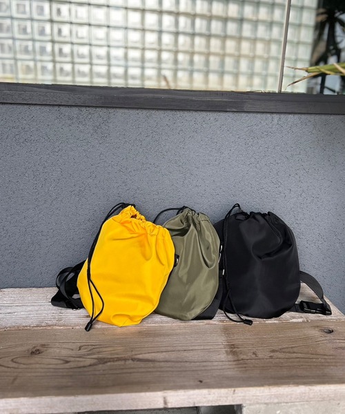Kotoe(コトエ)の「再入荷ナシ 【UNISEX】 ナイロンミニショルダーバッグ(ショルダーバッグ・レディース・カーキ/ブラック/イエロー・FREE)」の10枚目の写真