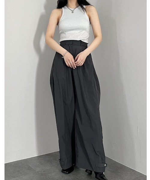 Reurie'（レウリィ）の「カップ付きアメリカンスリーブラメ