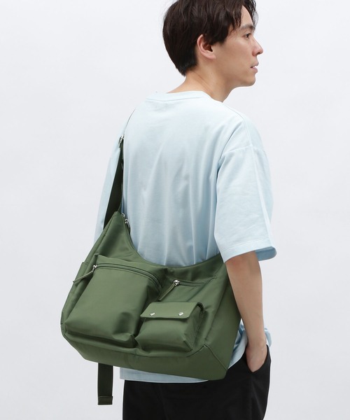 LAKOLE（ラコレ）の「マルチポケットショルダー / 132216（ショルダーバッグ・メンズ・ブラック/カーキ/ベージュ・FREE）」の6枚目の写真