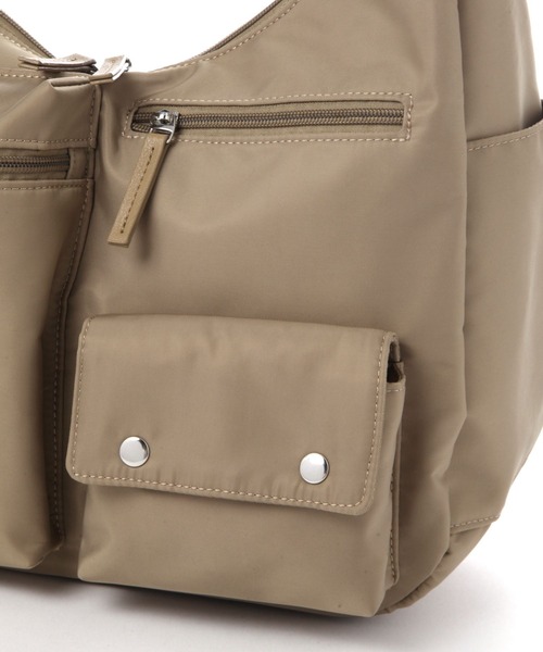 LAKOLE（ラコレ）の「マルチポケットショルダー / 132216（ショルダーバッグ・メンズ・ブラック/カーキ/ベージュ・FREE）」の21枚目の写真