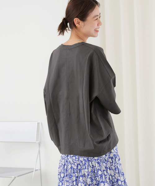 JOURNAL STANDARD relume(ジャーナルスタンダード レリューム)の「《追加2》タックコクーンプルオーバー(Tシャツ/カットソー・レディース・ホワイト/ライトグレー/モスグリーン/ブラック系その他・FREE)」の13枚目の写真