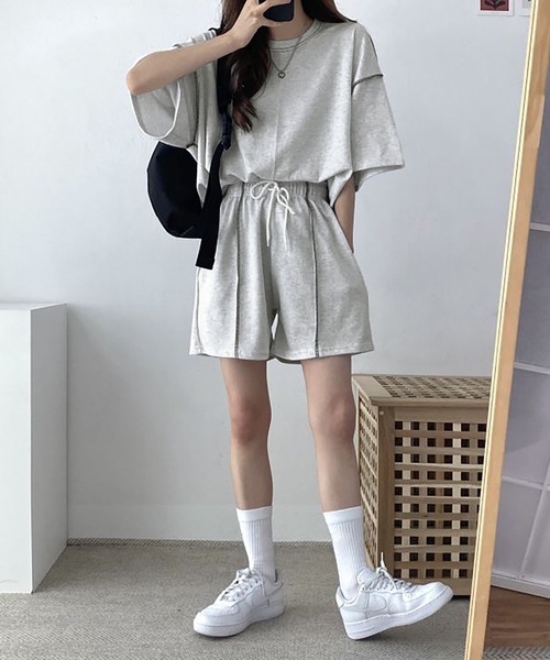 Girly Doll(ガーリードール)の「セットアップ Tシャツ&ショートパンツ 2点セット(セットアップ・レディース・グレー/ブラック/ベージュ・F)」の18枚目の写真