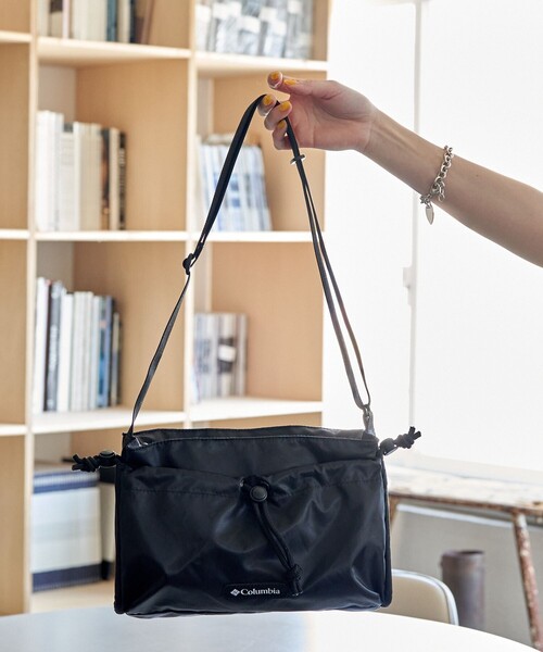 【極美品】コロンボCOLOMBO★バイカラー★本革リザード★巾着ハンドバッグ Columbia/コロンビア 限定展開 JUMP CREEK SHOULDER（ショルダー