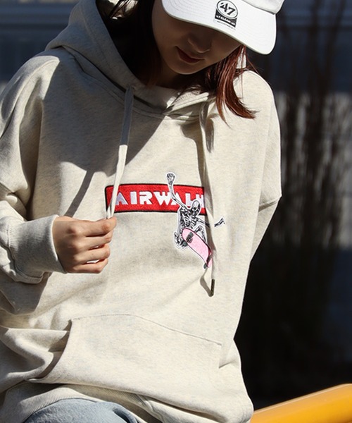 AIRWALK(エアウォーク)の「【AIRWALK/エアウォーク】裏毛 ロゴプリント プルオーバー スウェット パーカー(パーカー・メンズ・オートミール/ダークブルー/スミクロ/ダークパープル・M/L/LL)」の3枚目の写真