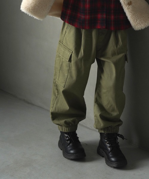 MAKE YOUR DAY(メイクユアデイ)の「カーゴポケット付きジョガーパンツ■80~140cm(カーゴパンツ・キッズ・アイボリー/チャコールグレー/カーキ・130/120/110/100/80/140/90)」の1枚目の写真