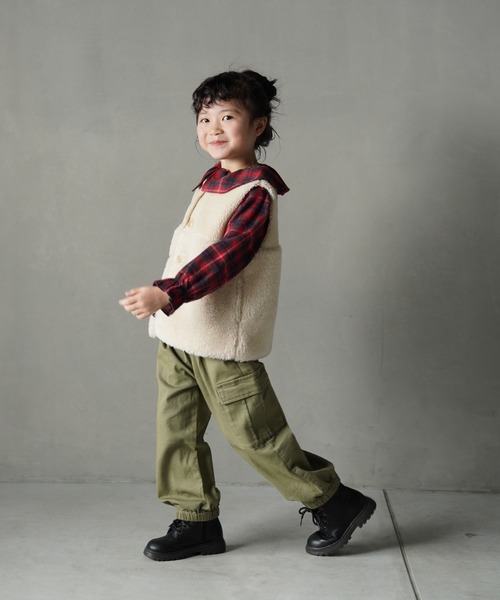 MAKE YOUR DAY(メイクユアデイ)の「カーゴポケット付きジョガーパンツ■80~140cm(カーゴパンツ・キッズ・アイボリー/チャコールグレー/カーキ・130/120/110/100/80/140/90)」の19枚目の写真