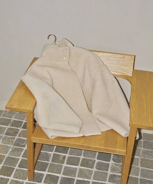 TODAYFUL（トゥデイフル）の「TODAYFUL　Standcollar Boa Jacket スタンドカラーボアジャケット/12220006（その他アウター・レディース・ベージュ/キナリ・36/38）」の9枚目の写真