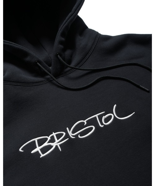 F.C.Real Bristol（エフシーレアルブリストル）の「EMBROIDERY TAGGING