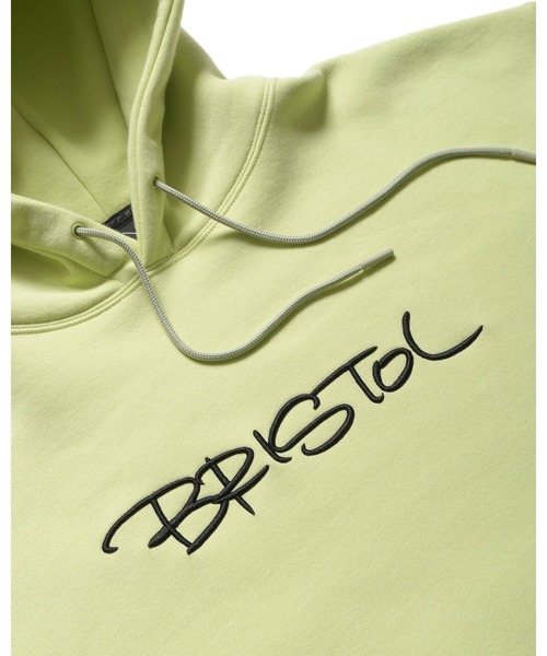 F.C.Real Bristol（エフシーレアルブリストル）の「EMBROIDERY TAGGING 