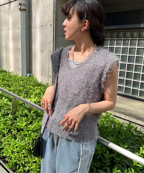 DOUBLE NAME（ダブルネーム）の「フェザーVネックベスト（ベスト・レディース・ブルー/グレー・FREE）」の15枚目の写真