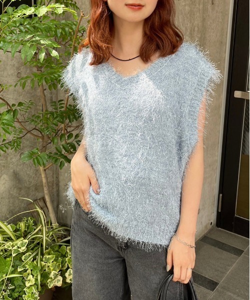 DOUBLE NAME（ダブルネーム）の「フェザーVネックベスト（ベスト・レディース・ブルー/グレー・FREE）」の20枚目の写真