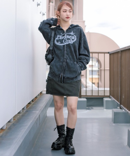 SPINNS（スピンズ）の「グランジ/裏起毛であったかいジップパーカーCHELSEA（パーカー・メンズ・ブラック/ブラック系その他・ONESIZE）」の8枚目の写真