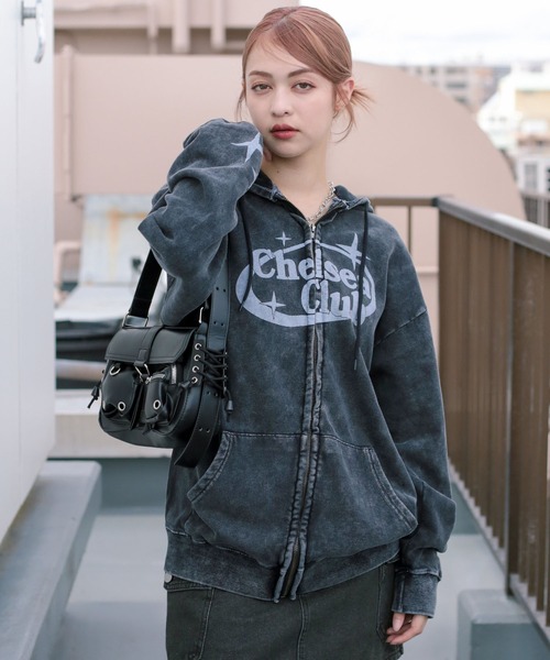 SPINNS（スピンズ）の「グランジ/裏起毛であったかいジップパーカーCHELSEA（パーカー・メンズ・ブラック/ブラック系その他・ONESIZE）」の17枚目の写真