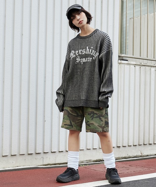 WEGO(ウィゴー)の「WEGO/ヴィンテージライクグラフィックプルオーバー(ニット/セーター・メンズ・グレー/ブラック・LARGE/MEDIUM)」の3枚目の写真