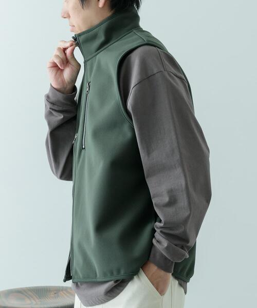 ITEMS URBANRESEARCH（アイテムズ アーバンリサーチ）の「WINDPROOF 裏フリースボンディング ベスト（ベスト・メンズ・グレー/カーキ/ブラック・MEDIUM/LARGE）」の11枚目の写真