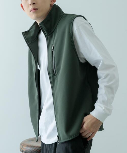 ITEMS URBANRESEARCH（アイテムズ アーバンリサーチ）の「WINDPROOF 裏フリースボンディング ベスト（ベスト・メンズ・グレー/カーキ/ブラック・MEDIUM/LARGE）」の14枚目の写真